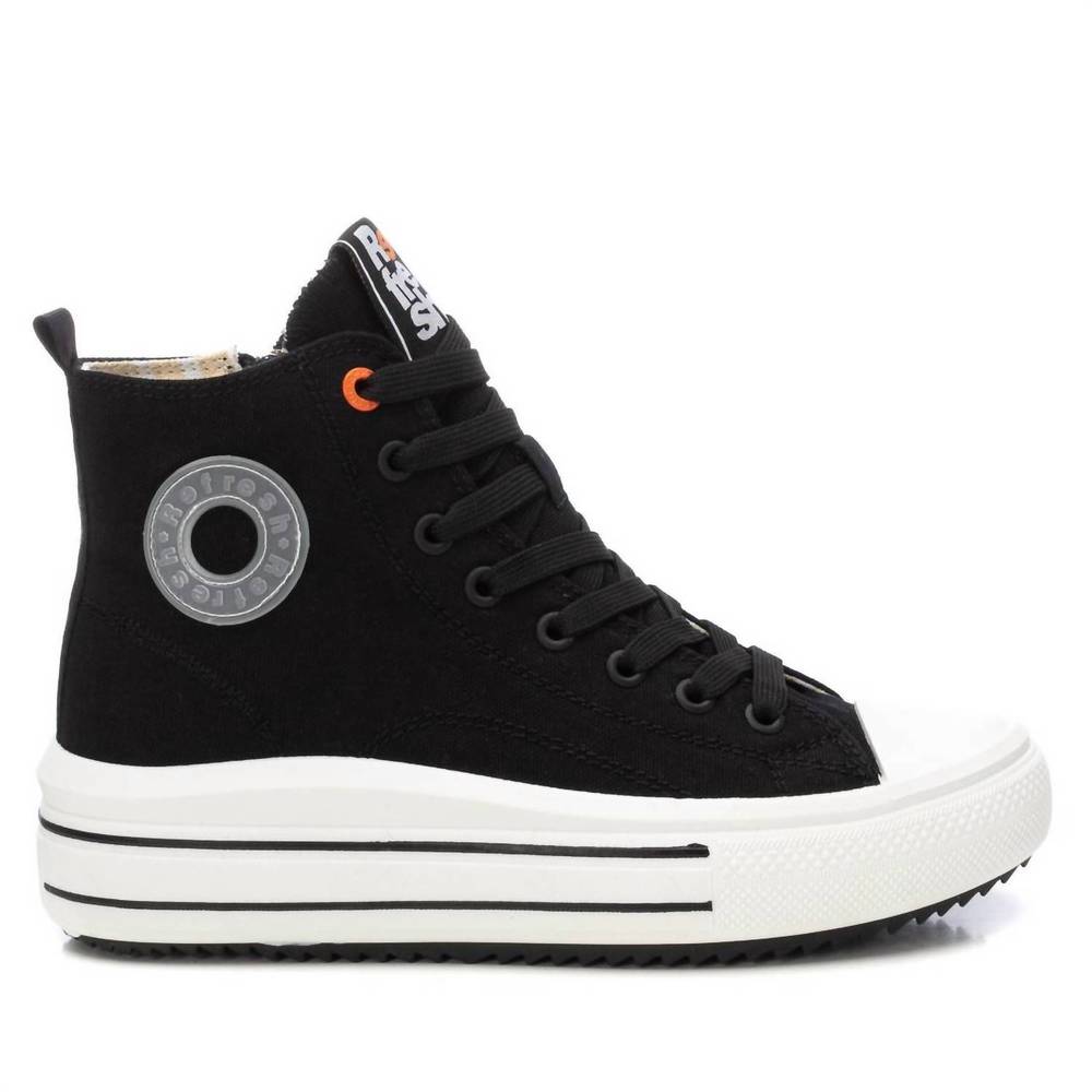 NEW XTI women's sneakers in black